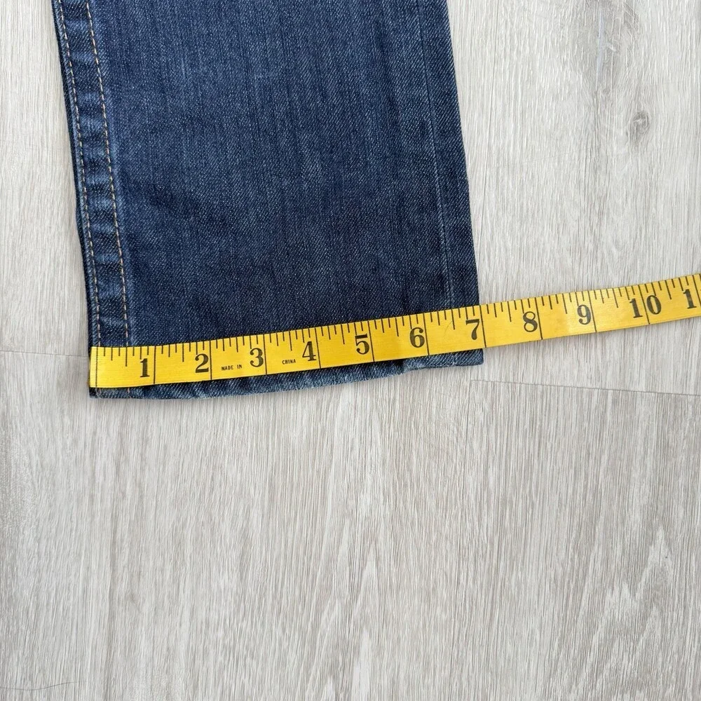 True Religion Billy Jeans Size 26 Low Rise Bootcut Distressed Women EUC - Picture 16 of 16